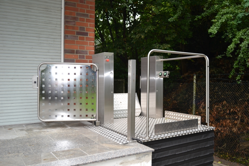 Zvislá zdvíhacia plošina MB1100, MB1400 & MB1700