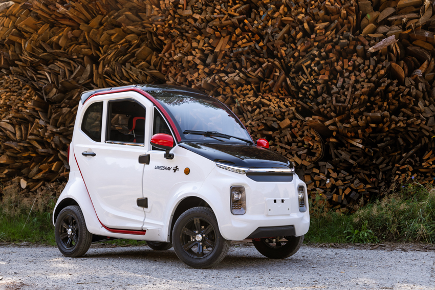 Elektromobil UNIZDRAV MiniCar