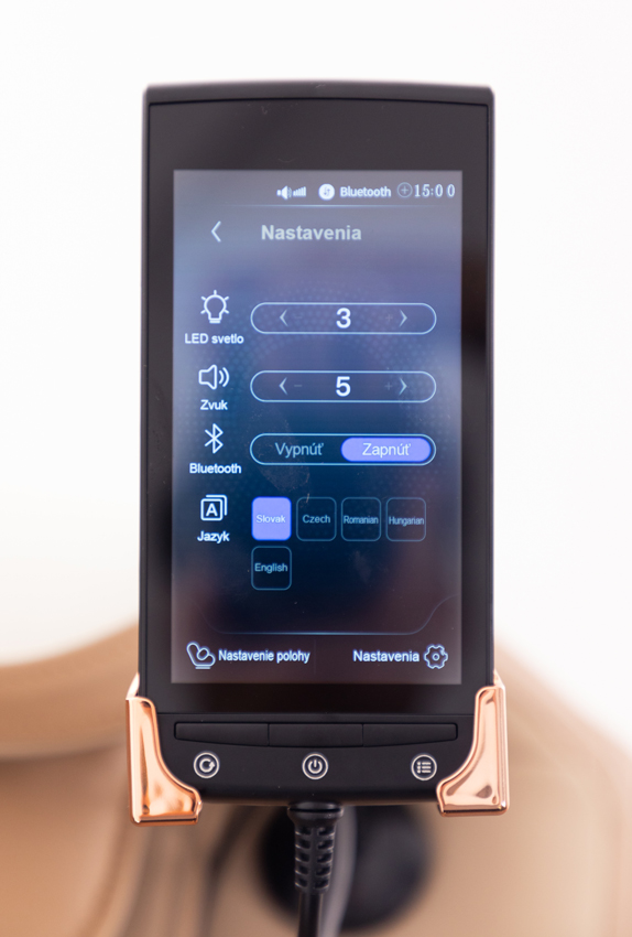 Masážne elektrické kreslo RelaxPro 3D MASSAGER, bielo-hnedé