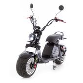 Elektrický Chopper UNIZDRAV - MIERNE ŠKRABANCE NA RÁME A PRI OSKE PREDNÉHO KOLESA, NAJAZDENÝCH 13 KM