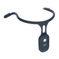 Inteligentný vibračný korektor pre správne držanie tela