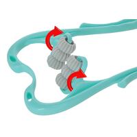 Masážna pomôcka na krčnú chrbticu so 6 valčekmi