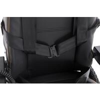 Elektrický invalidný vozík s vertikálnym zdvihom