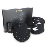 LED maska so svetelnou terapiou a NIR svetlom na tvár a krk UNIZDRAV