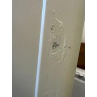 Lôžkový stolík, doplnkový - POŠKODENÝ