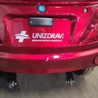 Elektrický dvojmiestny skúter CHAMPION DUO pre seniorov a imobilných – výkonný 1000 W motor - MIERNE ŠKRABANCE NA ZADNOM NÁRAZNÍKU