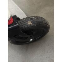 Elektrický invalidný vozík AT52304 - ŠKRABANCE, POUŽÍVANÝ