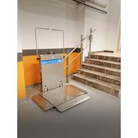 Šikmá schodisková plošina Masha