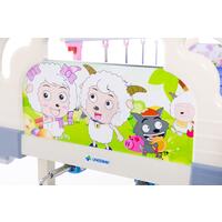 Detská mechanická polohovacia posteľ s matracom UNIZDRAV