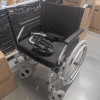 Invalidný vozík odľahčený s nastaviteľným ťažiskom - BEZ PÔVODNÉHO OBALU, ŠKRABANCE NA RÚČKE