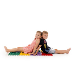 Ortopedický koberček ORTHOPUZZLE Savana – pre deti od 1 roka