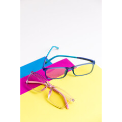 Okuliare proti modrému svetlu pre deti modré UNIZDRAV + puzdro, vrecúško a testovacia sada