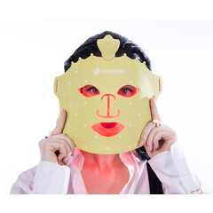 GOLD LED maska so svetelnou terapiou UNIZDRAV