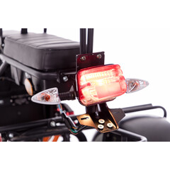 Elektrický CHOPPER UNIZDRAV PRO trojkolesový – výkonný 2000 W motor - NAJAZDENÝCH 56 KM, MIERNE ŠKRABANCE NA BLATNÍKU