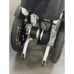 Elektrický invalidný vozík AT52304 (Používaný kus)