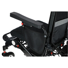 Elektrický invalidný vozík iFOLD s funkciou samozloženia