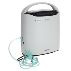 Kyslíkový koncentrátor UNIZDRAV 8F-2A - NABEHANÉ 1 HODINU