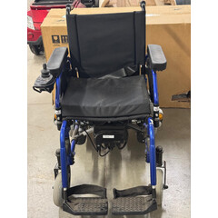 Elektrický invalidný vozík so svetlami, 46 cm - VÝSTAVNÝ KUS, ZNEČISTENÉ PNEUMATIKY/STÚPAČKY