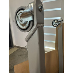 Elektrický zdvihák - ŠKRABANCE NA KONŠTRUKCII