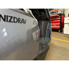 Elektrický skúter UNIZDRAV e-City s dojazdom 120 km - ŠKRABANEC NA ZADNOM BLATNÍKU