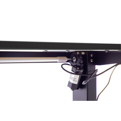 Výškovo nastaviteľný stôl UNIZDRAV 160x110 cm, čierny – ľavý roh