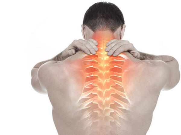 Bolesť chrbtice - pomôcky na správne sedenie