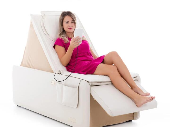 Prečo je masážna posteľ i-Bed lepšia než klasické masážne kreslá
