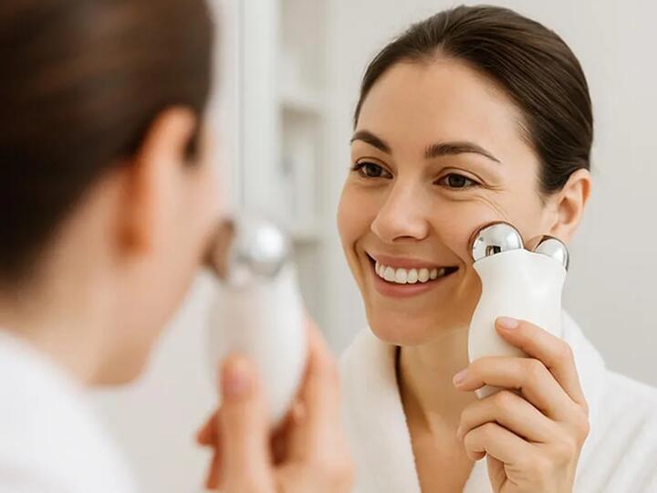 Tajomstvo sviežej a pevnej pleti? Masážne prístroje na tvár!