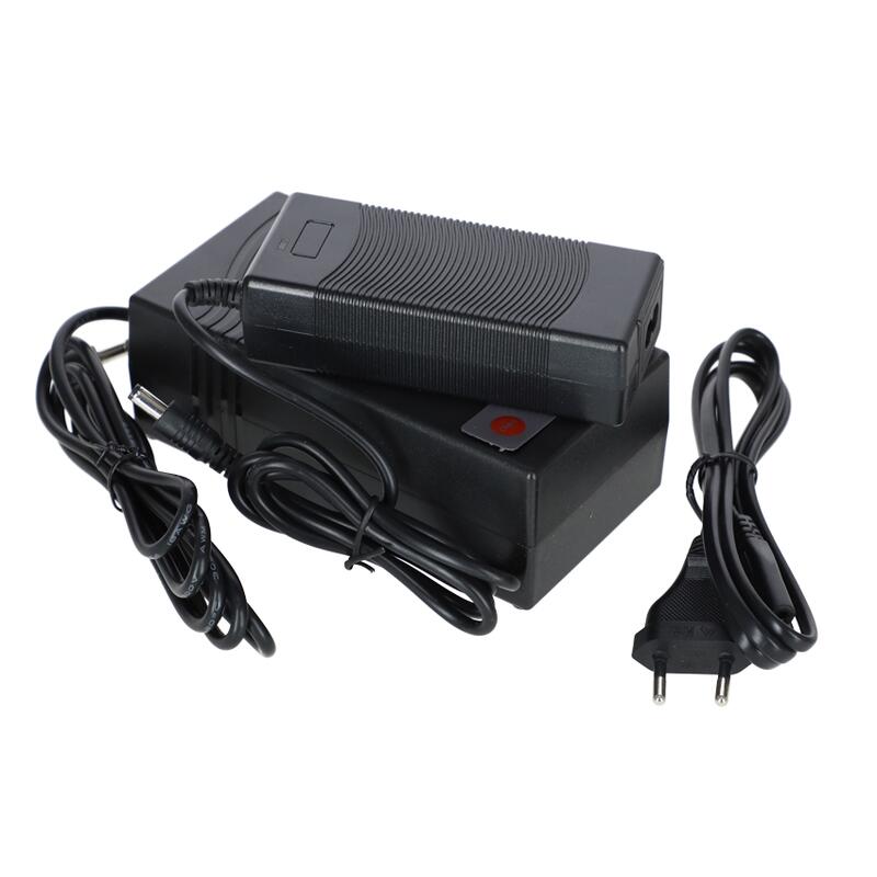 Náhradná externá batéria s nabíjačkou ku kyslíkovému koncentrátoru Venus 5 a 6