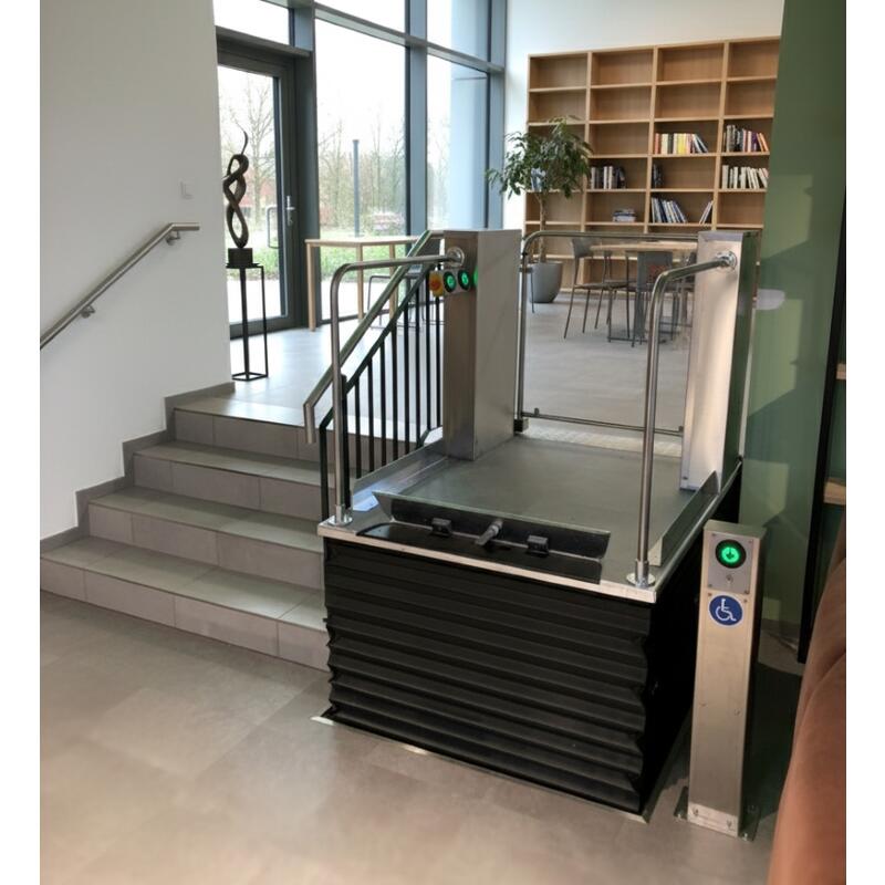 Zvislá zdvíhacia plošina MB 850