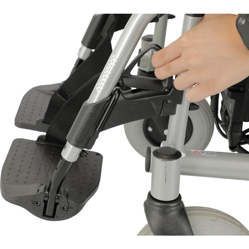 Elektrický invalidný vozík CLOU - skladací