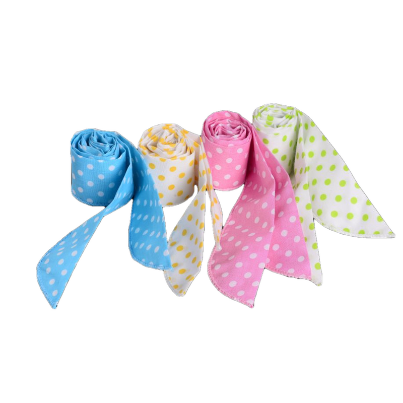 Chladiaca šatka s bodkovaným vzorom