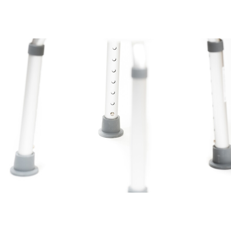 Stolček do sprchy výškovo nastaviteľný