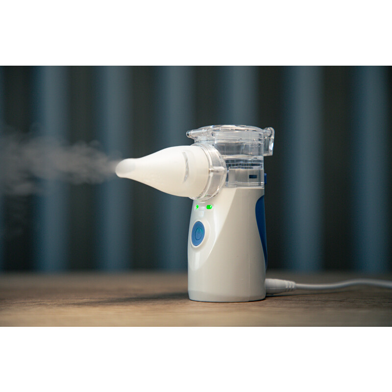 Prenosný batériový inhalátor s nebulizačnou funkciou a USB napájaním