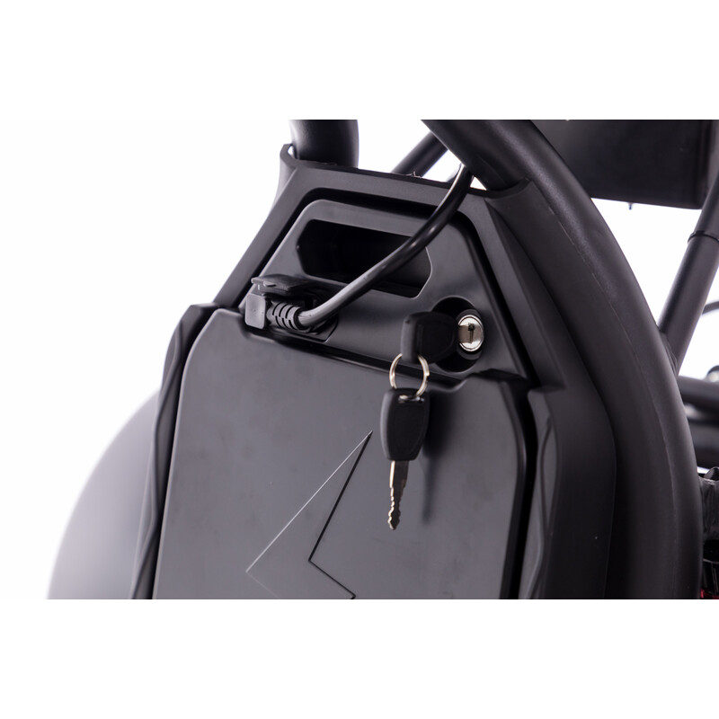 Elektrický CHOPPER UNIZDRAV trojkolesový – výkonný 2000 W motor