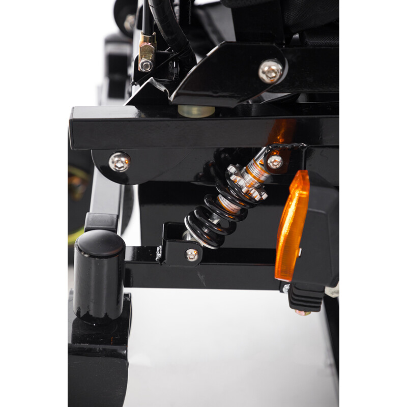 Elektrický invalidný vozík s vertikálnym zdvihom