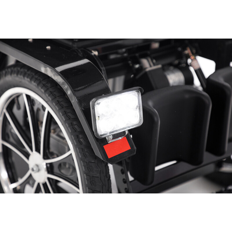 Elektrický invalidný vozík s vertikálnym zdvihom