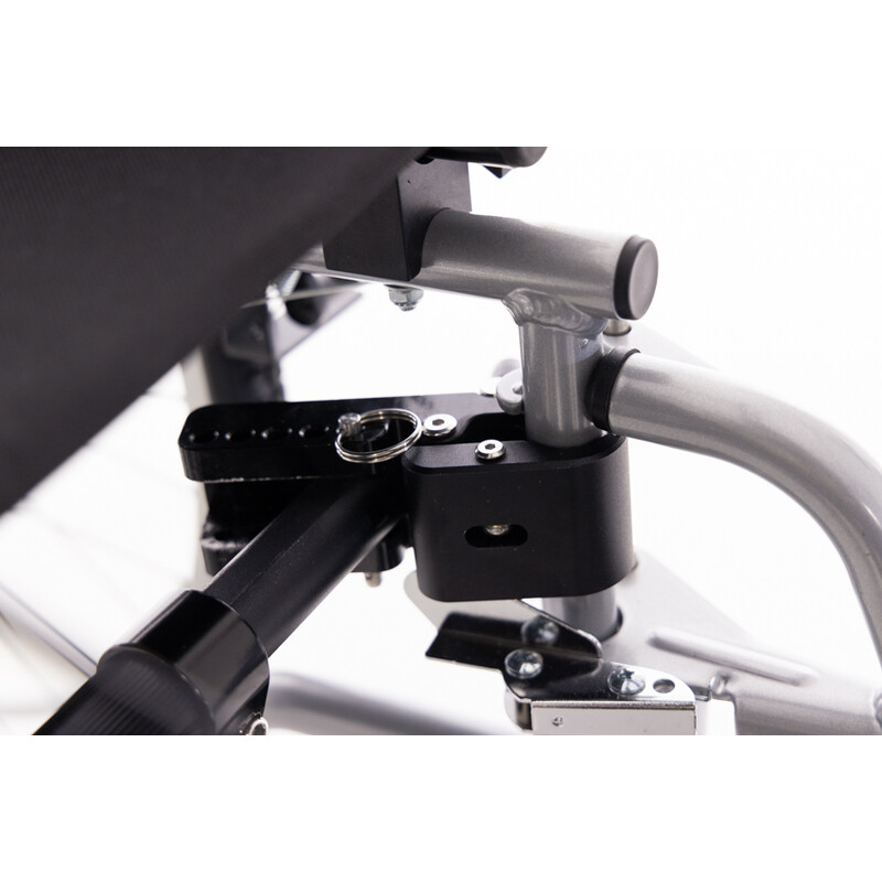 Invalidný vozík UNIZDRAV LIGHT s prídavným pohonom MIJO (zvýhodnený set)