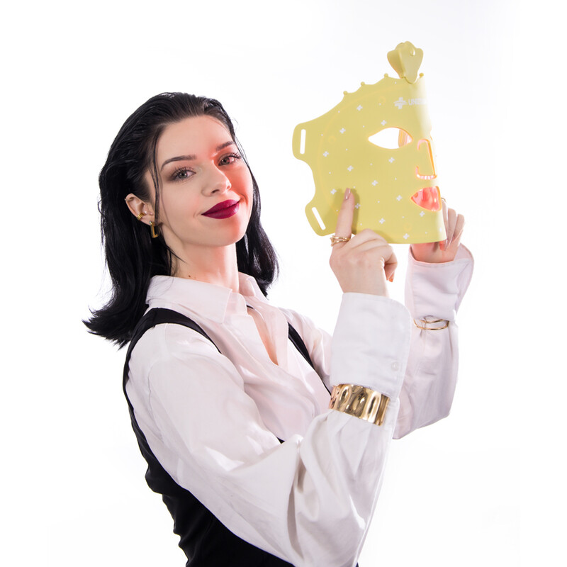 GOLD LED maska so svetelnou terapiou UNIZDRAV