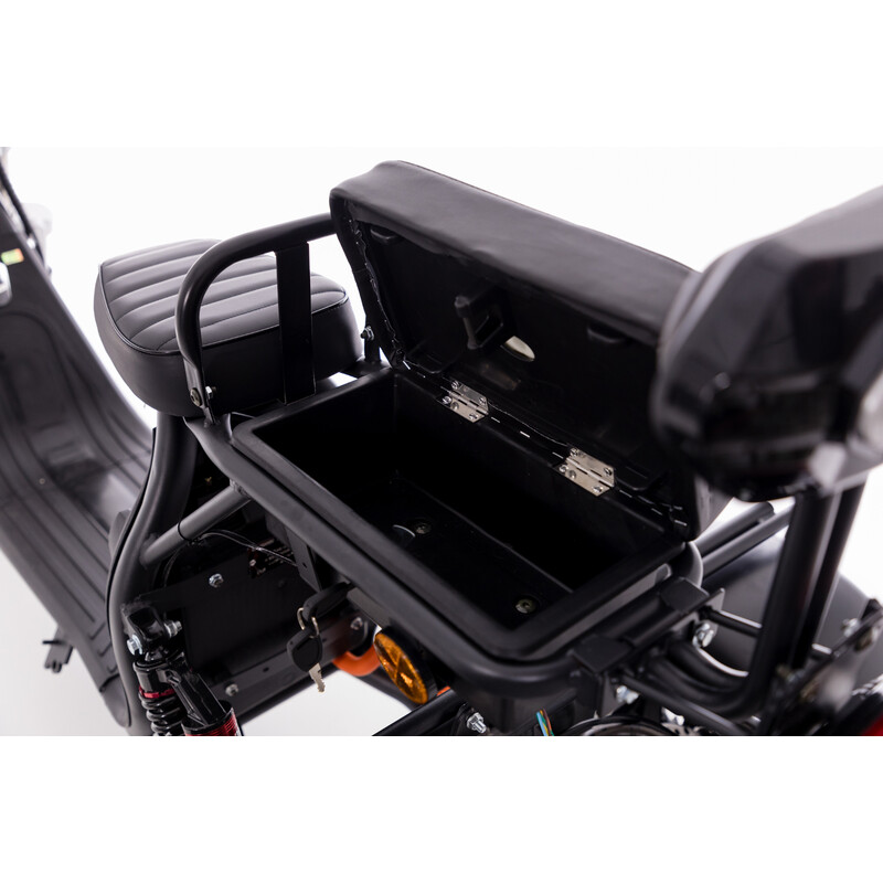 Elektrický CHOPPER UNIZDRAV PRO trojkolesový – výkonný 2000 W motor - NAJAZDENÝCH 56 KM, MIERNE ŠKRABANCE NA BLATNÍKU