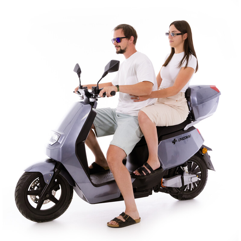 Elektrický skúter UNIZDRAV e-City s dojazdom 60 km