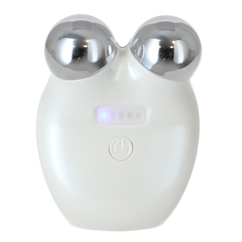 Masážny prístroj na tvár a krk s EMS funkciou