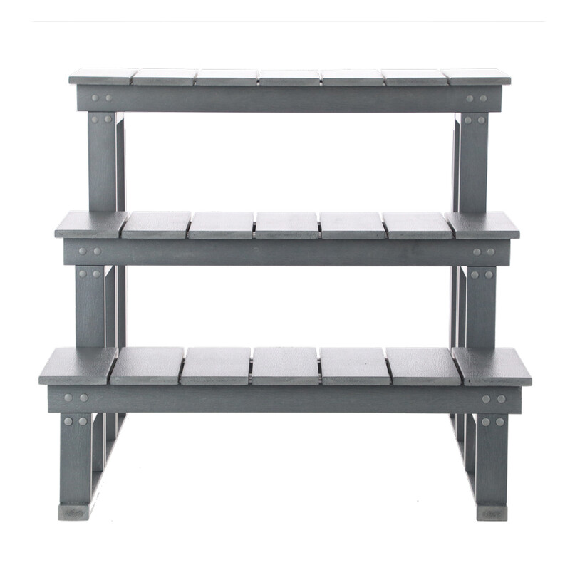 Trojstupňové schodíky k vírivke