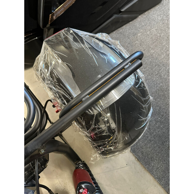 Elektrický Chopper UNIZDRAV PRO trojkolesový – výkonný 2000 W motor (Používaný kus)