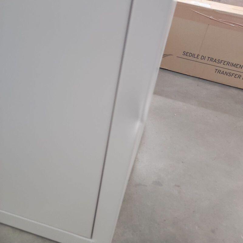 Nočný stolík MEDIK kov (Výstavný kus)