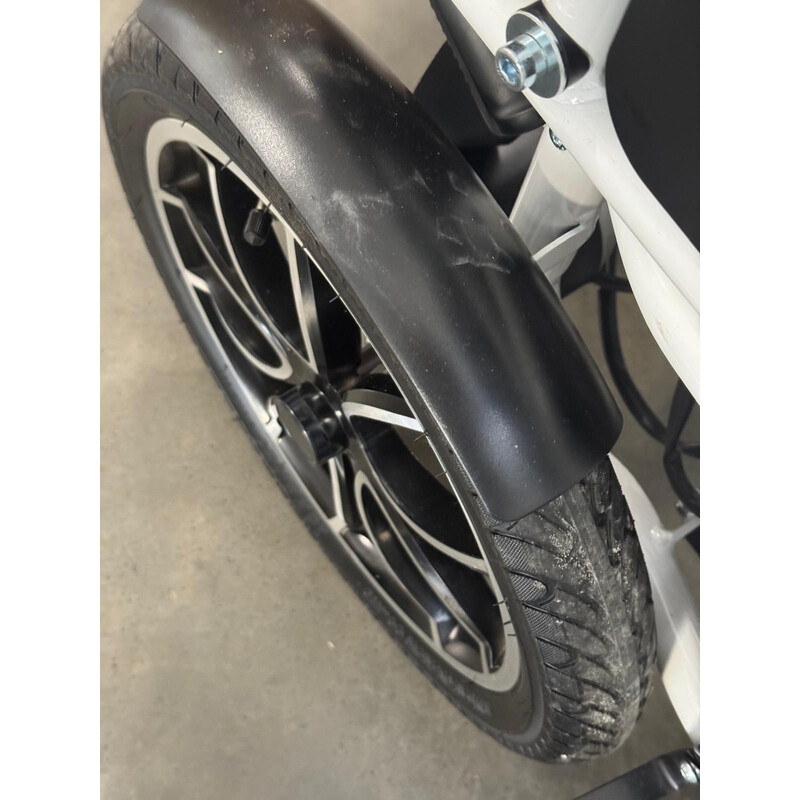 Elektrický invalidný vozík AT52304 (Používaný kus)