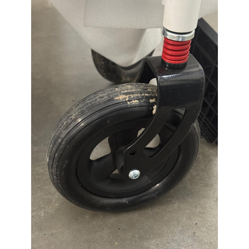 Elektrický invalidný vozík AT52304 - ŠKRABANCE, POUŽÍVANÝ