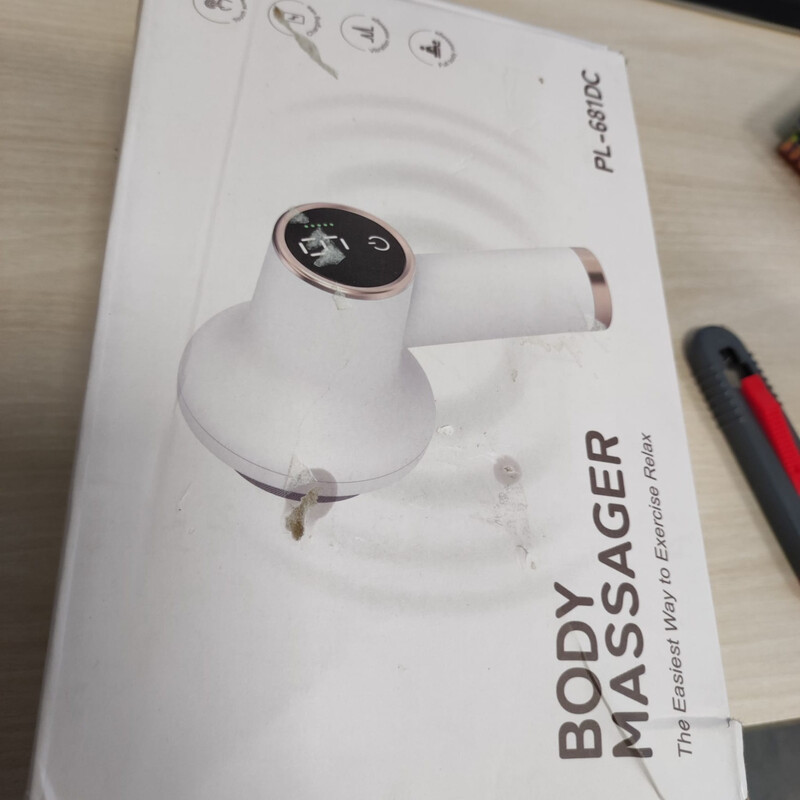 Masážny prístroj 8v1 s LCD displejom - POŠKODENÝ PÔVODNÝ OBAL