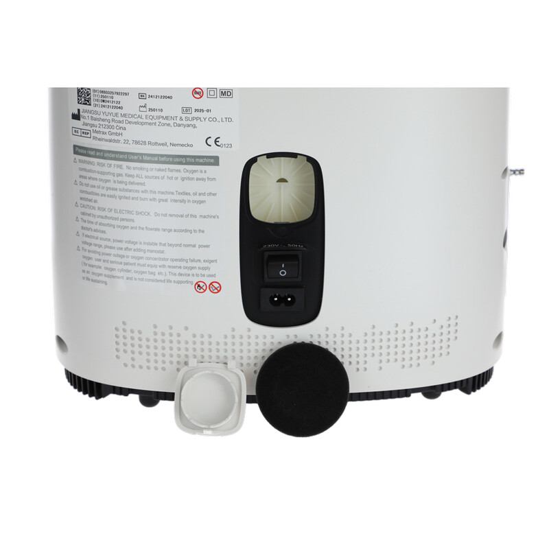 Kyslíkový koncentrátor UNIZDRAV 8F-2A - NABEHANÉ 1 HODINU