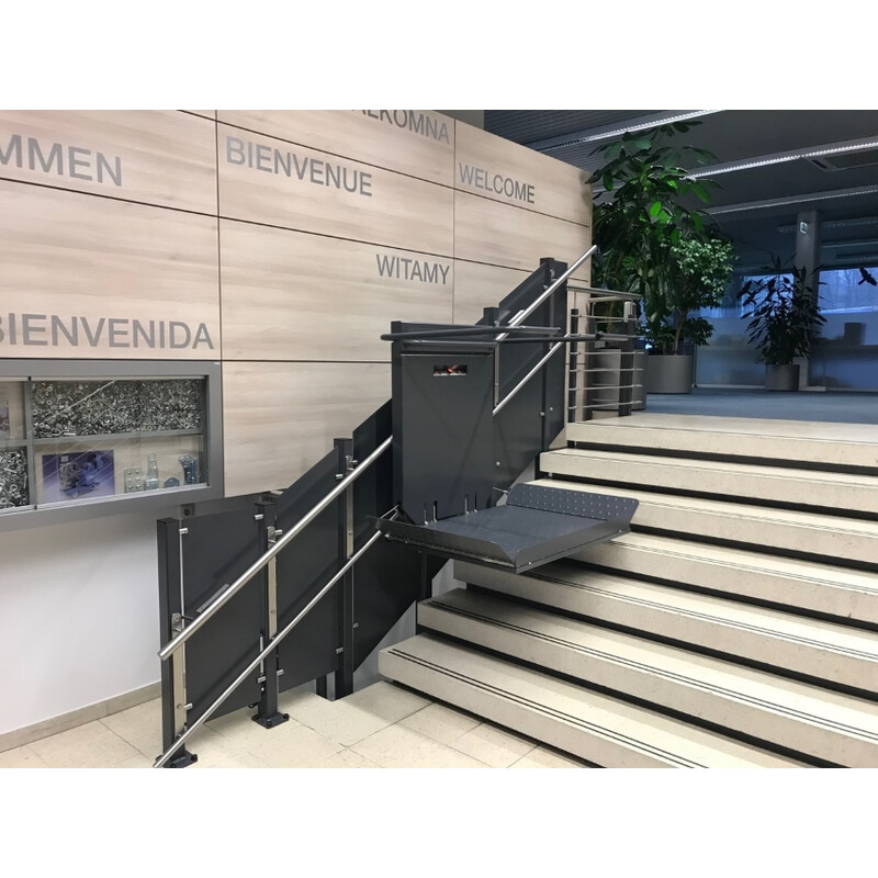 Šikmá schodisková plošina Ascendor